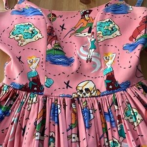 Good used PUG Peter Pan dress